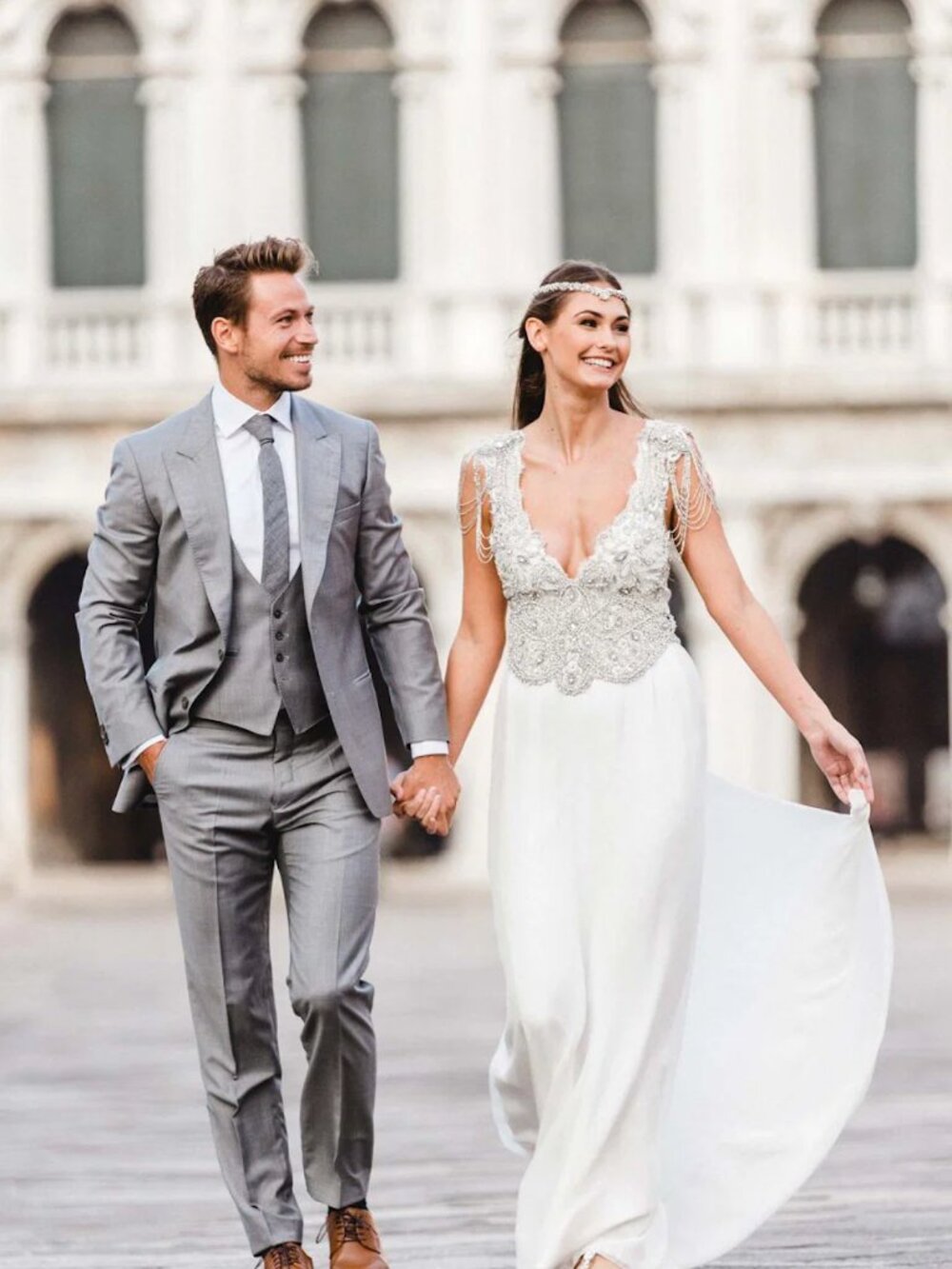 Anna Campbell Sierra Wedding Dress - Professionally cleaned!